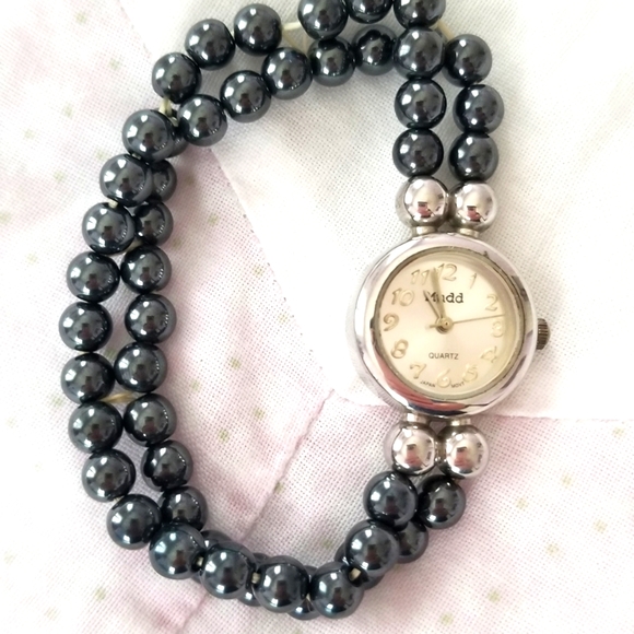 Vintage Mudd Women's Watch, dark gray beaded stretch band - Picture 1 of 3